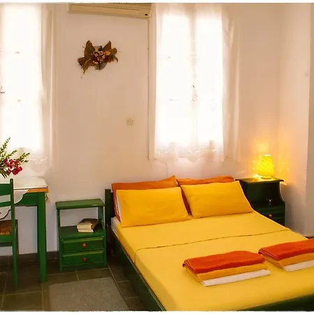 Georgios Milos Apartment Adamantas  Room photo