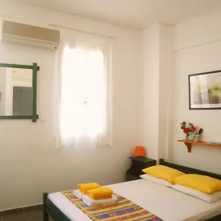 Georgios Milos Apartment Adamantas  Exterior photo