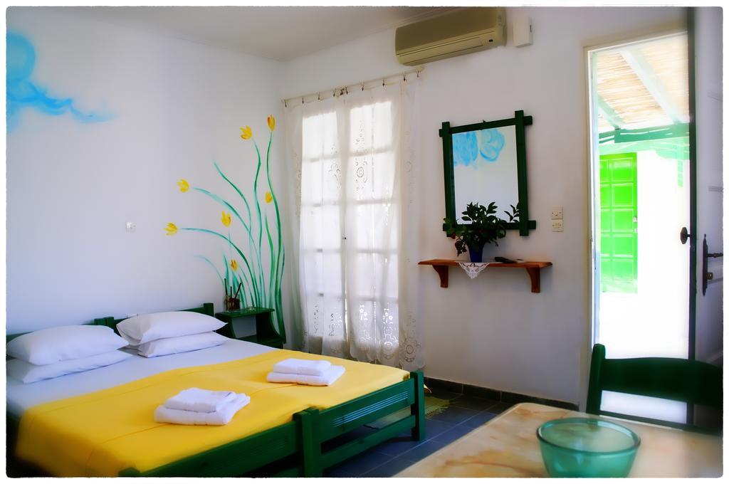 Georgios Milos Apartment *
